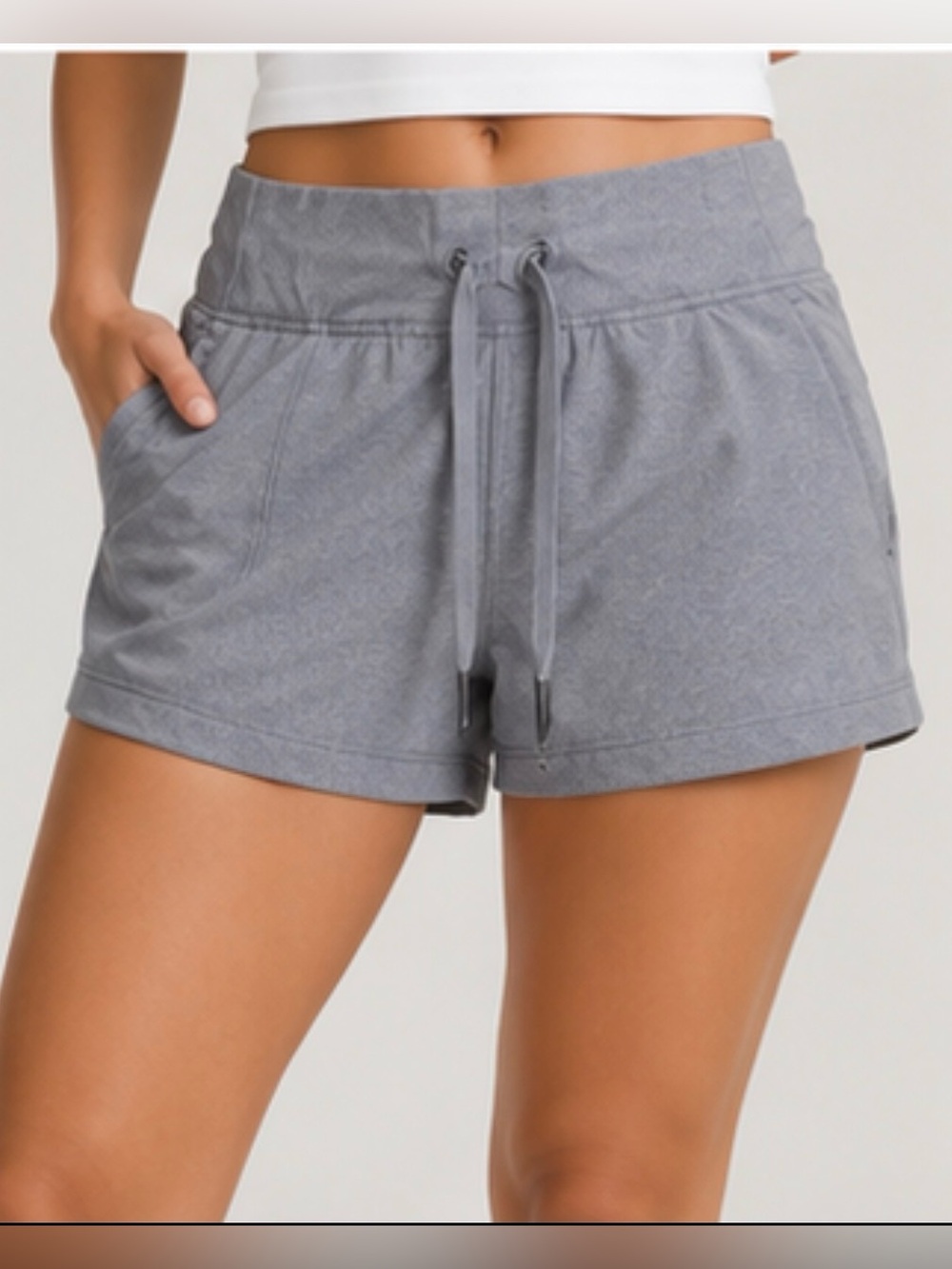 lululemon Gray Athletic Shorts Size 10 Drawstring Waist Pockets